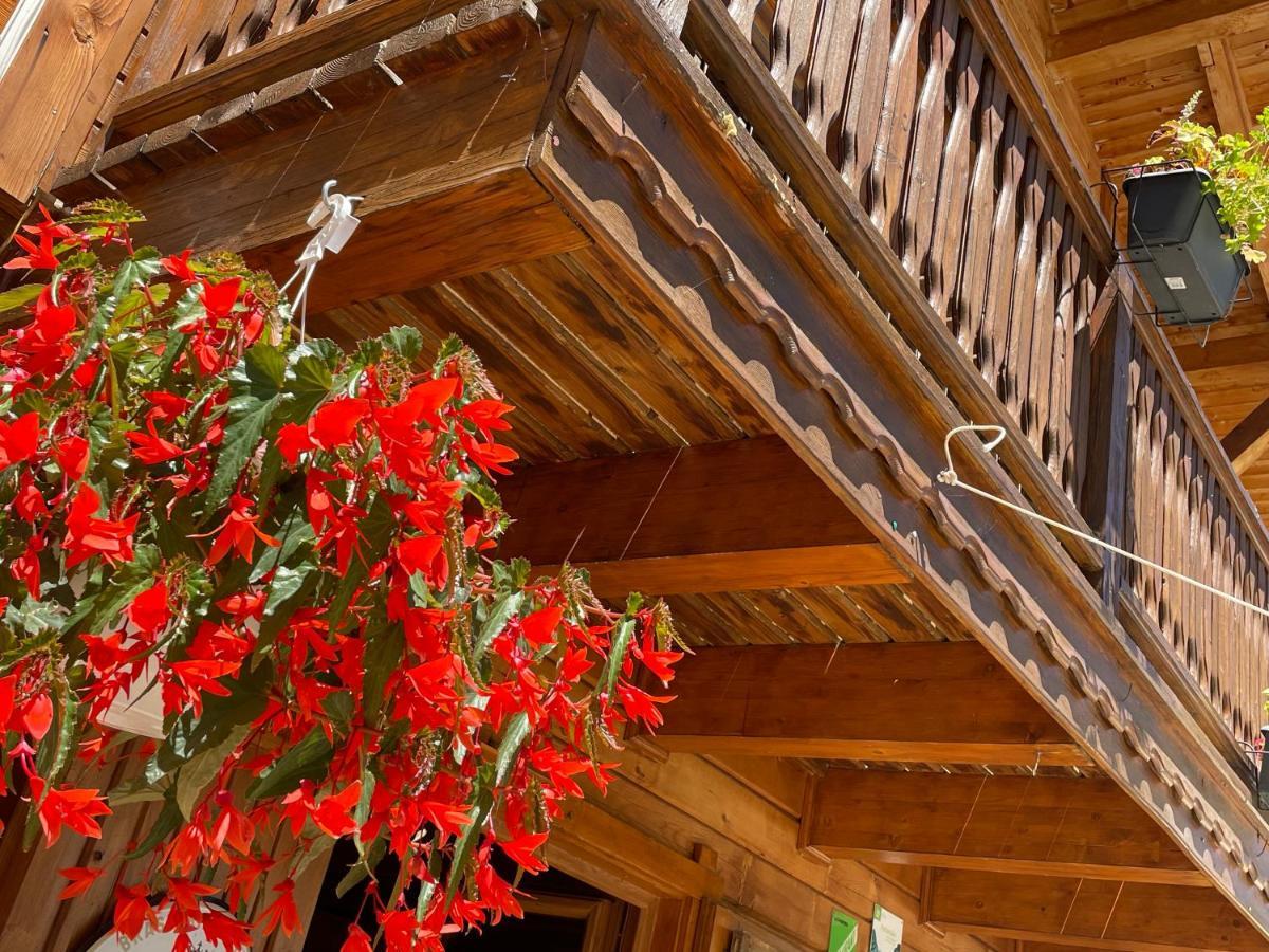 Le Chalet Roubion Bagian luar foto
